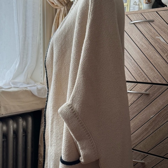 Steve Madden Poncho/Shawl/Cape - Picture 2 of 5